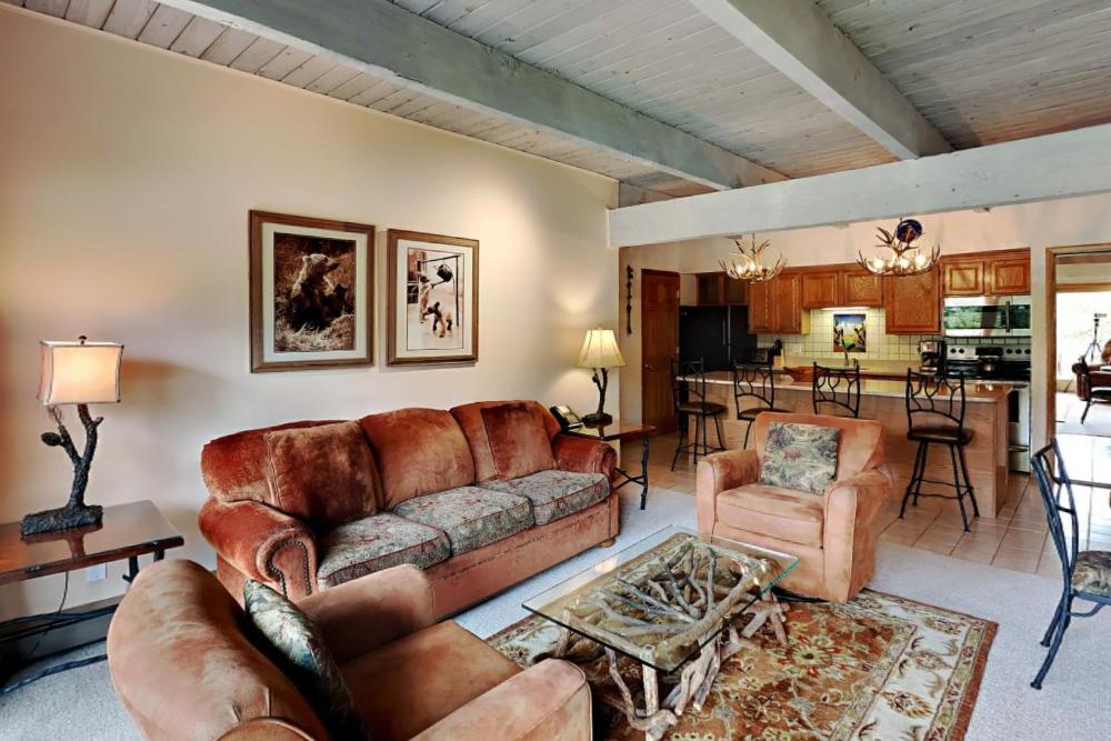 Deluxe Apartment interior